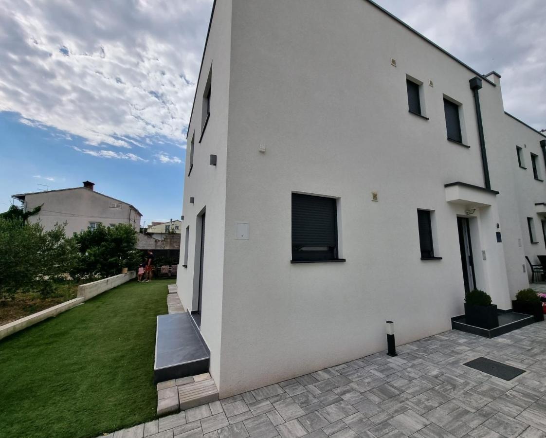 Holiday House Gavran 보디체 외부 사진